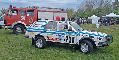 Renault 18 Break GTX II 4x4 réplica de La Cenicienta del Dakar 1987 Renault 18 Break GTX II 4x4 réplica de La Cenicienta del Dakar 1987