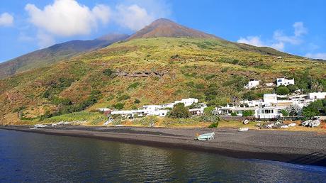 ISLAS EÓLIAS : STRÓMBOLI, LA ISLA SOÑADA