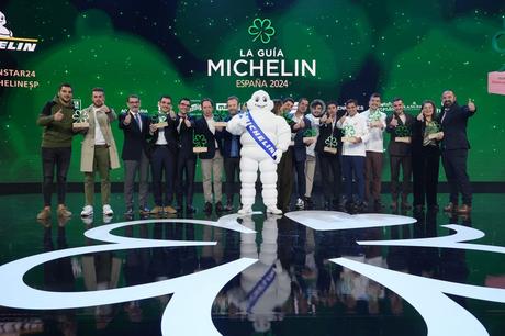 El restaurante Disfrutar ya brilla con tres estrellas Michelin