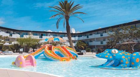 ¿Qué TUI SUNEO es el adecuado para mí? Los mejores destinos a precios inmejorables Lanzarote TUI SUNEO Piscina infantil El Trebol