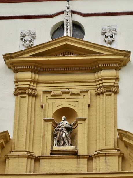 La Iglesia de San Roque (2): la Portada principal y la Torre.