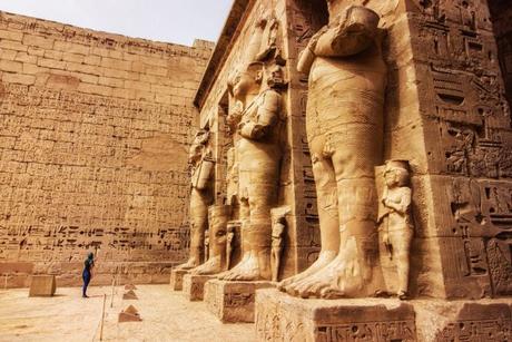 Las 13 cosas imprescindibles que hacer en Luxor Templo de Medinet Habu