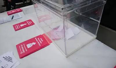 La mayoría de los españoles quiere un referéndum para decidir entre monarquía o república… Y crítica a Camilo José Cela. La mayoría de los españoles quiere un referéndum para decidir entre monarquía o república… Y crítica a Camilo José Cela.