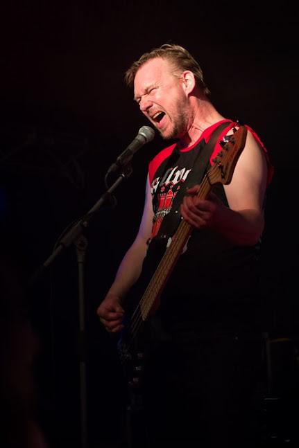 Efemérides del Rock y Heavy Metal: Qué pasó un 04 de Diciembre