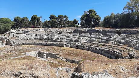 SICILIA : EL PARQUE ARQUEOLÓGICO DE SIRACUSA