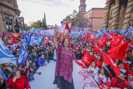 Xóchitl Gálvez Encabeza Encuentro con Militantes y Aficionados en San Luis Potosí