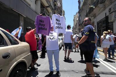 Empieza el Experimento: Volviendo al Siglo XIX con la furia del Posmodernismo Empieza el Experimento: Volviendo al Siglo XIX con la furia del Posmodernismo