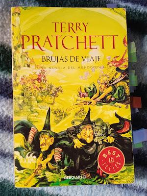 Saga Mundodisco, Libro XII: Brujas de viaje, de Terry Pratchett