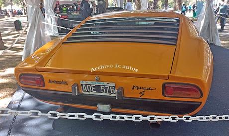 Lamborghini Miura P400, un deportivo clásico presentado en el año 1966 Lamborghini Miura P400, un deportivo clásico presentado en el año 1966