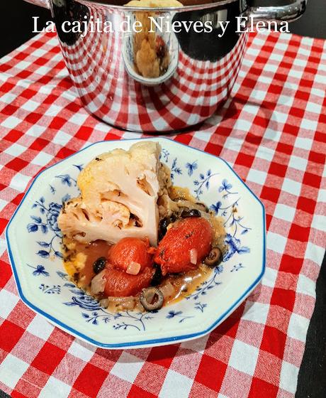 Coliflor en salsa putanesca a la hierbabuena