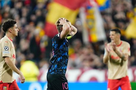 Crónica RC Lens 2 - Sevilla FC 1