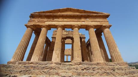 SICILIA: EL VALLE DE LOS TEMPLOS DE AGRIGENTO SICILIA: EL VALLE DE LOS TEMPLOS DE AGRIGENTO