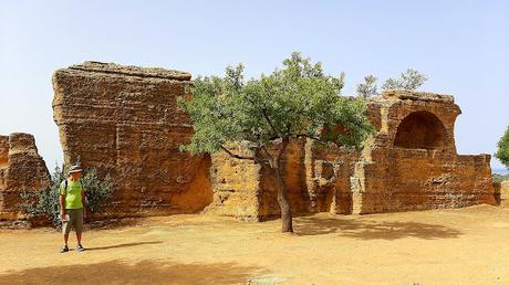 SICILIA:  EL VALLE DE LOS TEMPLOS DE AGRIGENTO