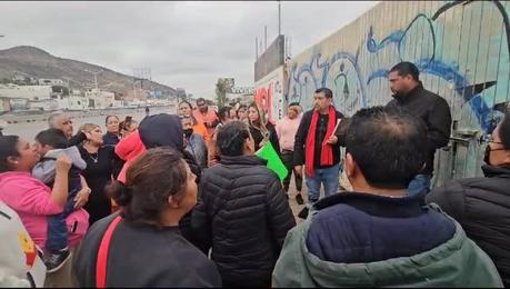 Manifestación y bloqueo en Periférico Sur por Falta de Agua