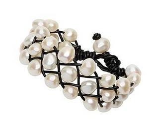 La Hoja Parroquial de la Moda. La Hoja Parroquial de la Moda.