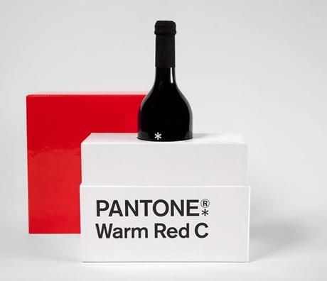Pantone Warm Red C :: packaging de navidad