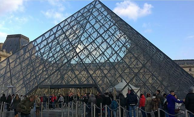 Museo de Louvre en Paris