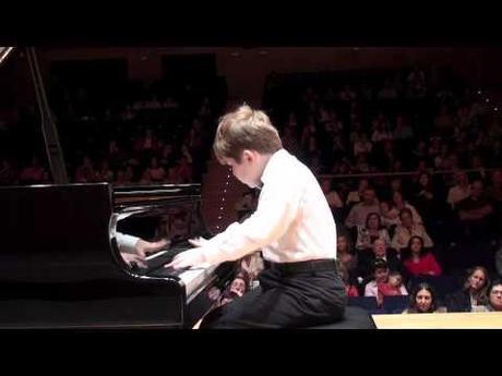 Si quieres quedarte boquiabierto, mira este vídeo… Imagen de previsualización de YouTube