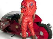 Viste como Akira
