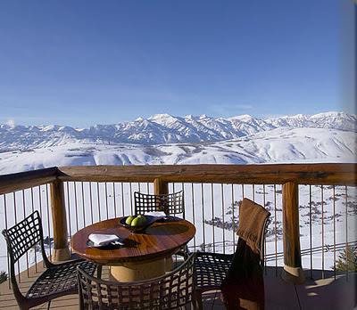 ALGUNOS BALCONES RUSTICOS