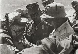 Las fuerzas del Eje en la frontera egipcia resisten, aisladas - 08/01/1942.