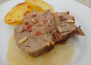 Pierna de cordero rellena al cava