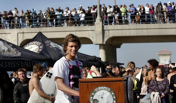 Paddle Out en memoria de Sean Collins