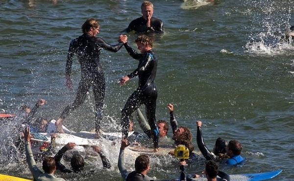 Paddle Out en memoria de Sean Collins