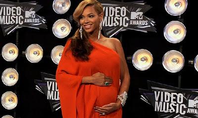 Beyoncé dio a luz a su primera hija
