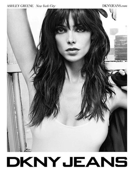 DKNY campaña primavera 2012 con Ashley Greene