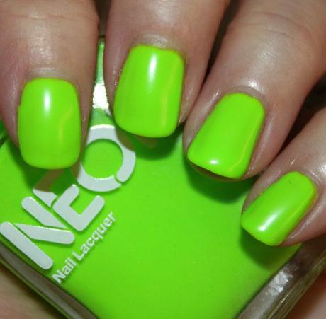 ¿MANICURA FLUOR EN INVIERNO?