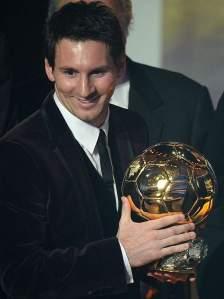 Hat-trick dorado para Messi