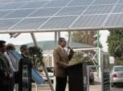 inaugura estacionamiento solar grande México