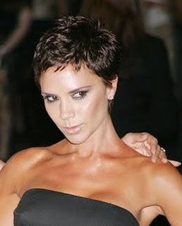 Dile NO!.. al exceso de maquillaje Dile NO!.. al exceso de maquillaje