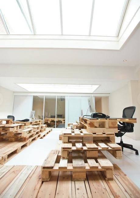 ¡Una oficina hecha con palets! 2
