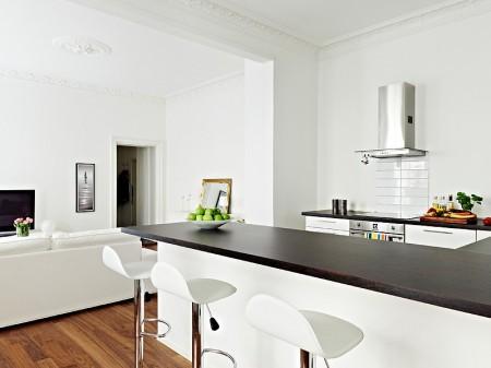 suelo de madera oscura pisos pequeños estilo nórdico muebles de ikea muebles blancos espacios diáfanos diseño de interiores decoración pisos pequeños decoración estilo nórdico decoración en blanco decoración de interiores casa rectangular 