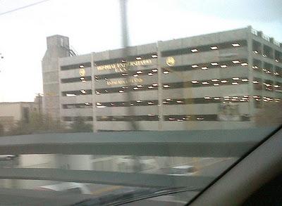 Estacionamiento Público