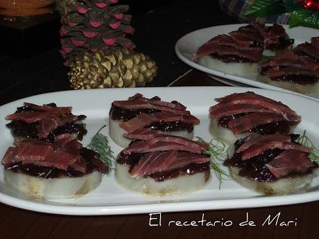 MONTADITOS DE BATATAS CON CEBOLLA CARAMELIZADA MONTADITOS DE BATATAS CON CEBOLLA CARAMELIZADA