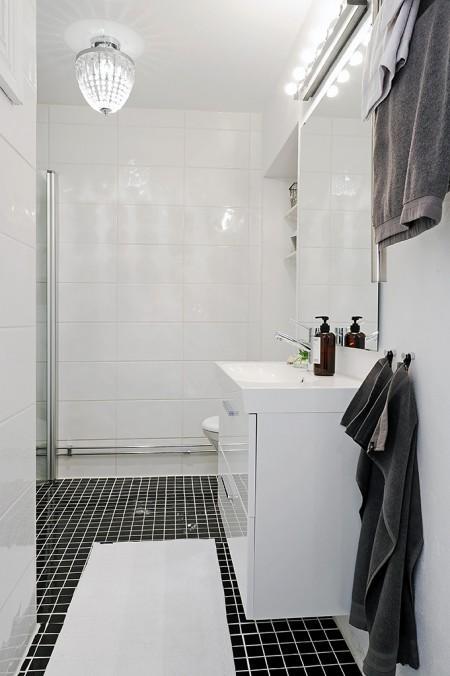 Papel de pared, si o si papel de pared rosa papel de pared floral geométrico mate brillo muebles de ikea estilo nórdico decoración nórdica decoración escandinava decoración en blanco decoración de interiores decoración con papel de pared accesorios del hogar ikea