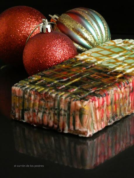 Turrón Chocolate Blanco con Almendras fritas saldas