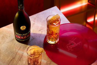 REMY MARTIN, 300 AÑOS DELEITANDONOS CON SU COGNAC REMY MARTIN, 300 AÑOS DELEITANDONOS CON SU COGNAC