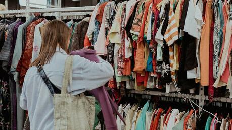 Todo un universo de moda vintage en Barcelona en el Flow Y2K Street Market