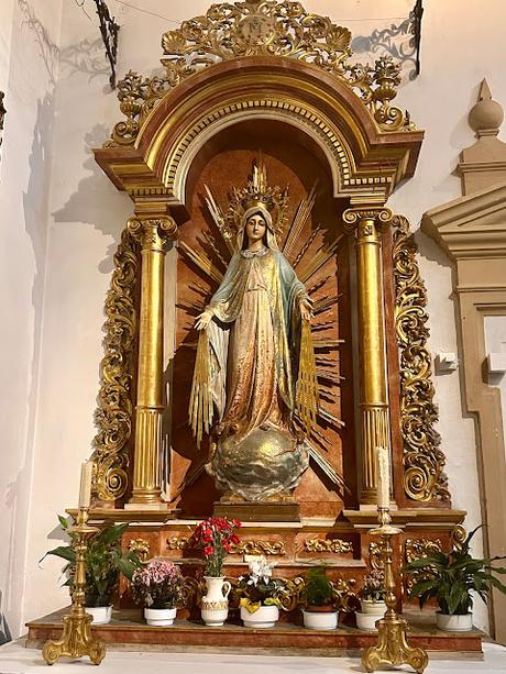 La Iglesia de San Roque (16): el Retablo de la Virgen de la Medalla Milagrosa.