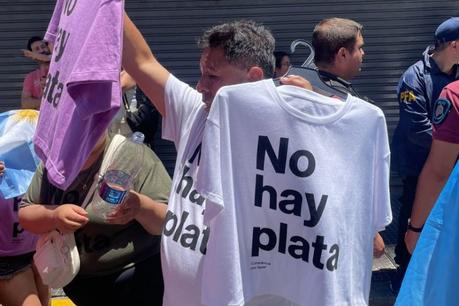 La Revolución del Caníbal (alias Gatito Mimoso)