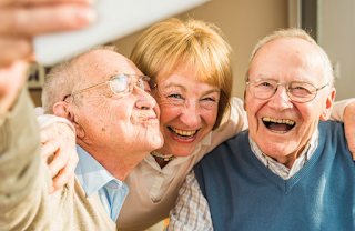 Conocer la prevalencia de glaucoma entre los suecos de 70 años de edad.