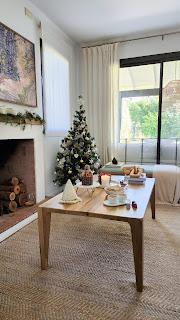 Bienvenida Navidad 2023: Arbolito y detalles en la entrada