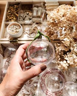 Bienvenida Navidad 2023: Arbolito y detalles en la entrada