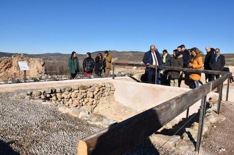 La UNED concede su Premio Rural.Real a dos trabajos sobre el Campo de Calatrava y las cuevas-bodega de Valdepeñas