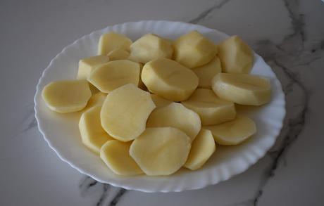 Pulpitos encebollados con patatas Pulpitos encebollados con patatas