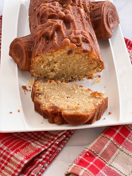 Bizcocho de fruta escarchada Bizcocho de fruta escarchada